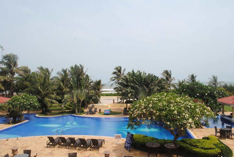 The Hans Coco Palms Puri Exterior foto